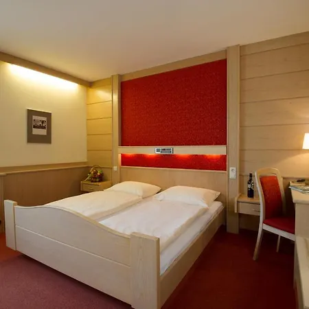 Hotel Mader Gubo & Co Kg