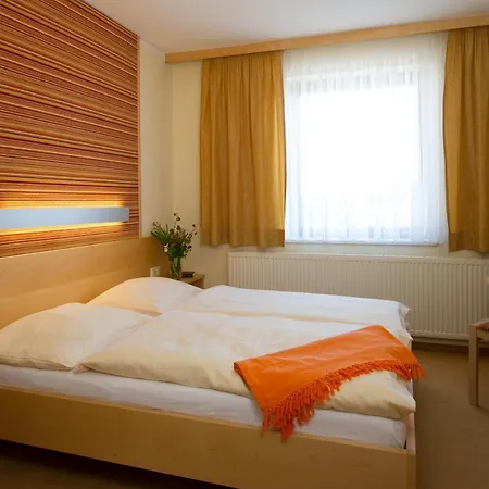 Mader Gubo & Co Kg Hotel Kefermarkt