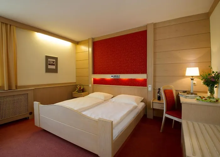 Hotell Mader Gubo & Co Kg